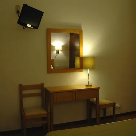 Dom Lourenco 2* 阿雷亚布兰卡